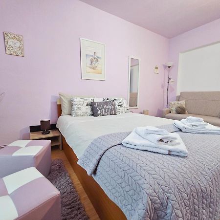 Central Park Apartment Турда Екстериор снимка